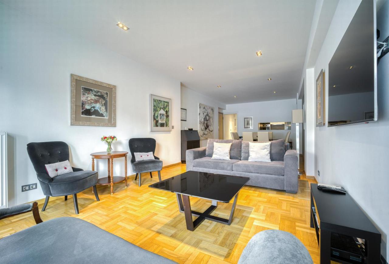 Bright Spacious Luxury Apartment In Prime Central เอเธนส์ ภายนอก รูปภาพ