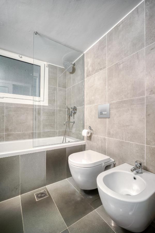 Bright Spacious Luxury Apartment In Prime Central เอเธนส์ ภายนอก รูปภาพ